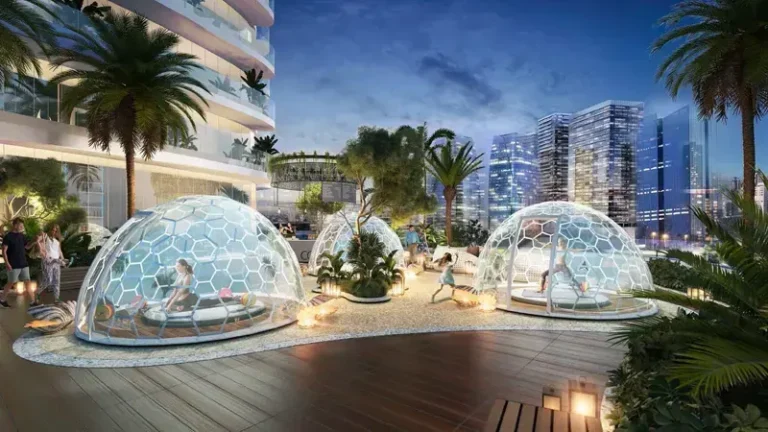 Canal Crown at Business Bay, Dubai - Damac Properties