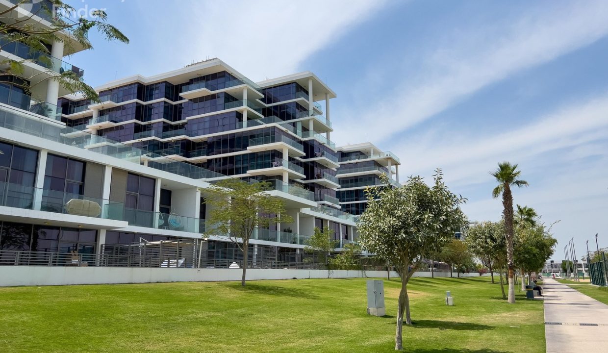 APARTMENT FOR SALE IN GOLF HORIZON TOWER A,DAMAC HILLS